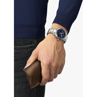Tissot PR 100 Chronograph T150.417 - T150.417.11.041.00 - Publicité Tissot PR 100 Chronograph T150.417 - T150.417.11.041.00 - Publicité