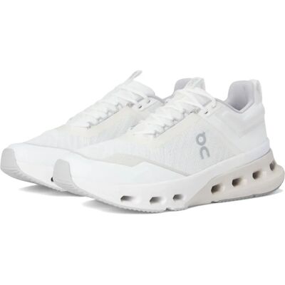 Chaussures de Running On Cloudnova X Blanc - Publicité Chaussures de Running On Cloudnova X Blanc - Publicité