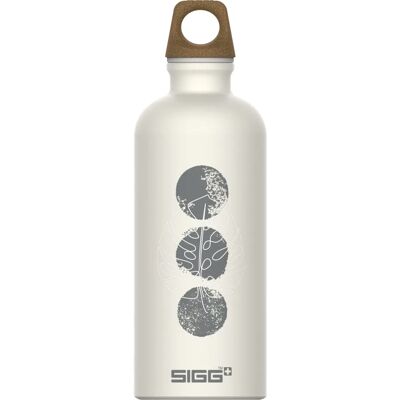 SIGG Aluminium Water Bottle - Eco Friendly, Recycled, Cream Motif - Water Bottle SIGG Aluminium Water Bottle - Eco Friendly, Recycled, Cream Motif - Water Bottle