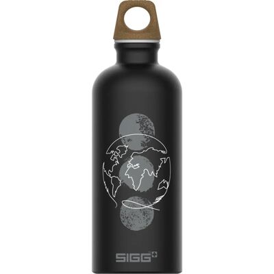 Bouteille d'eau en aluminium noir SIGG - 0,6L - Certifiée Neutre en Carbone - Publicité Bouteille d'eau en aluminium noir SIGG - 0,6L - Certifiée Neutre en Carbone - Publicité