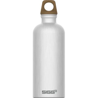 SIGG Grey 600ml Recycled Aluminum Water Bottle - Sustainable SIGG Grey 600ml Recycled Aluminum Water Bottle - Sustainable