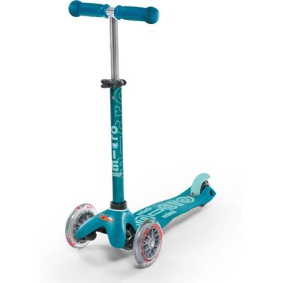 Micro Micro Deluxe Aqua Scooter - Sûr, Léger, Prix - Publicité Micro Micro Deluxe Aqua Scooter - Sûr, Léger, Prix - Publicité