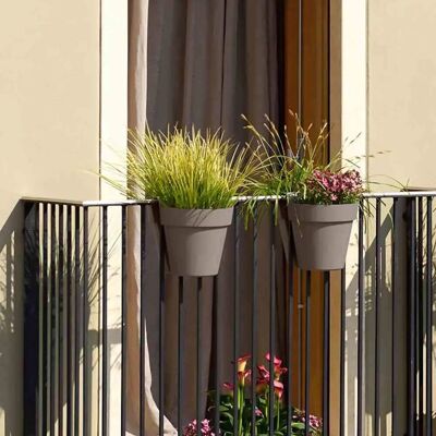 Euro 3 Plast Balkon-Hängetopf Be Up Duo - Wetterfest, Taupe, 25cm Euro 3 Plast Balkon-Hängetopf Be Up Duo - Wetterfest, Taupe, 25cm