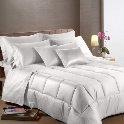 Caleffi Couette en satin de coton blanc - Chaleur d'hiver Caleffi Couette en satin de coton blanc - Chaleur d'hiver