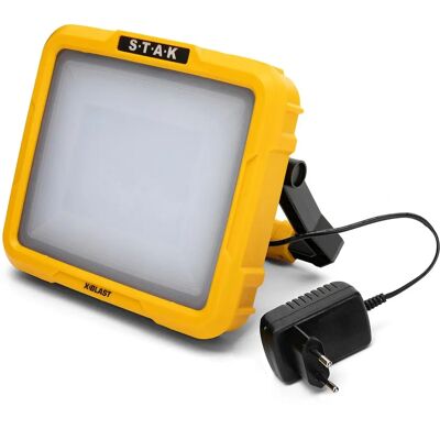 STAK X-blast 30W proiettore LED ricaricabile - Luce zona LED STAK X-blast 30W proiettore LED ricaricabile - Luce zona LED