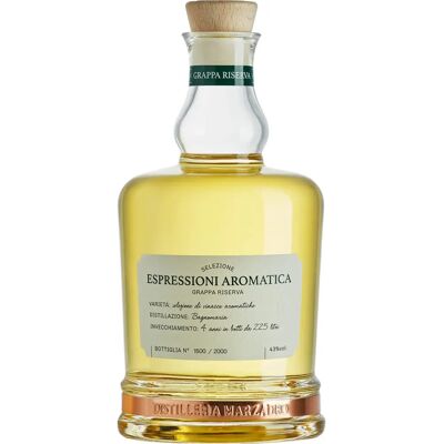 Marzadro Espressioni Bianca - Grappa aus Marzemino & Moscato - 43% Vol. Marzadro Espressioni Bianca - Grappa aus Marzemino & Moscato - 43% Vol.
