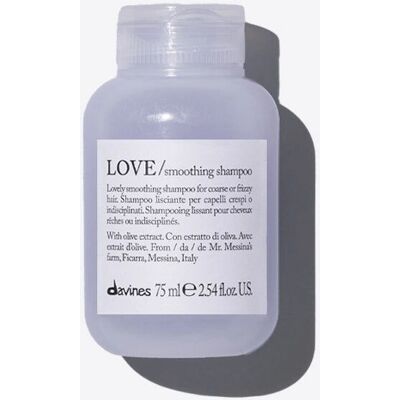 Davines Love Glättende Shampoo - Haarpflege Davines Love Glättende Shampoo - Haarpflege