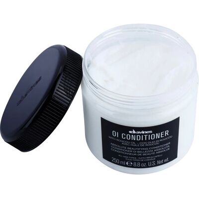 Davines Oi Conditioner - Wszystkie rodzaje włosów - 250ml Davines Oi Conditioner - Wszystkie rodzaje włosów - 250ml