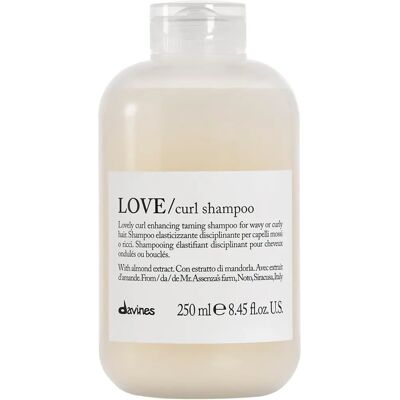 Shampoing Love Curl de Davines - Amplificateur de boucles - Publicité Shampoing Love Curl de Davines - Amplificateur de boucles - Publicité