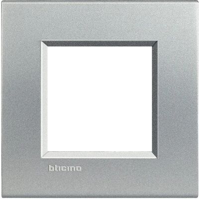 Legrand LNA4802TE Placa de Parede - Tampa de Interruptor Legrand LNA4802TE Placa de Parede - Tampa de Interruptor