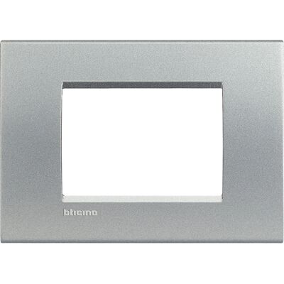 Placa Bticino Gris Tech de 3 Módulos - Tapa de interruptor Placa Bticino Gris Tech de 3 Módulos - Tapa de interruptor
