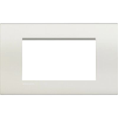 Bticino LNA4804BI - Placa de parede quadrada para série Livinglight Bticino LNA4804BI - Placa de parede quadrada para série Livinglight