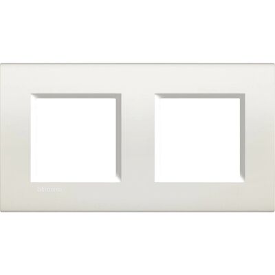 Legrand LNA4802M2BI Wandplatte - 2+2 Module, Weiß, Modernes Design Legrand LNA4802M2BI Wandplatte - 2+2 Module, Weiß, Modernes Design
