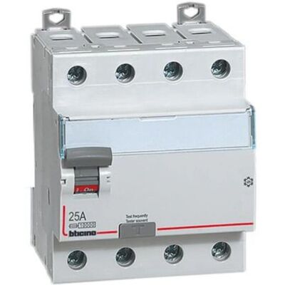 Interrupteur différentiel BTicino G743AC25 4 pôles - 25A - 30mA - AC - 400V - Publicité Interrupteur différentiel BTicino G743AC25 4 pôles - 25A - 30mA - AC - 400V - Publicité