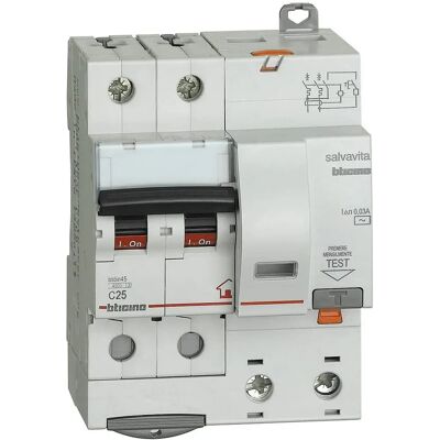 Bticino 25A 30mA AC 4.5KA Disjoncteur différentiel - 2 pôles - Publicité Bticino 25A 30mA AC 4.5KA Disjoncteur différentiel - 2 pôles - Publicité