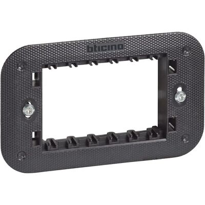 Supporto 3 Moduli Bticino Living Now K4703 Supporto 3 Moduli Bticino Living Now K4703
