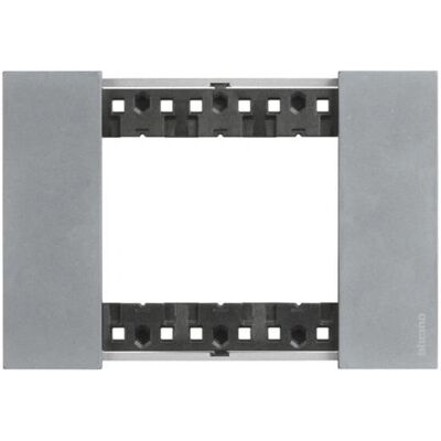 Legrand Plaque Murale - 3 Modules - Blanc - Couverture de mur/interrupteur Legrand Plaque Murale - 3 Modules - Blanc - Couverture de mur/interrupteur