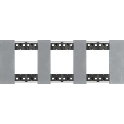 Legrand KA4802M3NW - Plaque murale/Couvercle pour interrupteur - Publicité Legrand KA4802M3NW - Plaque murale/Couvercle pour interrupteur - Publicité