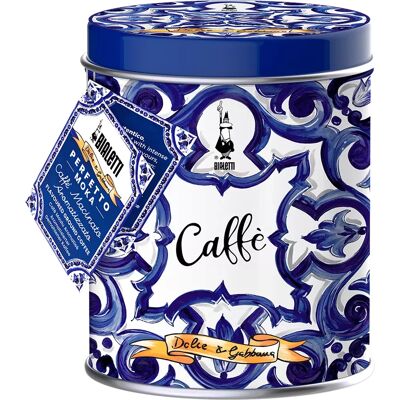 Bialetti Dolce & Gabbana - Perfetto Moka Autentico - Bleu Méditerranéen - Café moulu - Publicité Bialetti Dolce & Gabbana - Perfetto Moka Autentico - Bleu Méditerranéen - Café moulu - Publicité
