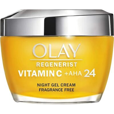 Olay Regenerist Crème de Nuit à la Vitamine C - Hydratant Nuit - Publicité Olay Regenerist Crème de Nuit à la Vitamine C - Hydratant Nuit - Publicité