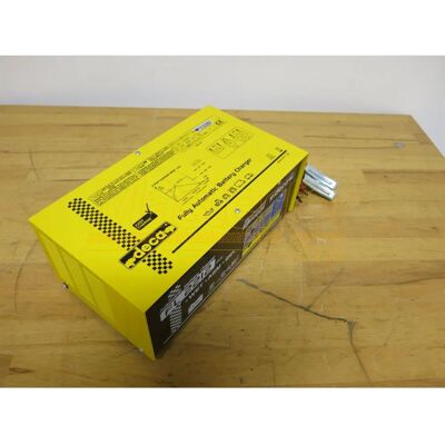 Deca Autobatterie Ladegerät 6-12V FL 2212 - Batterielader Deca Autobatterie Ladegerät 6-12V FL 2212 - Batterielader