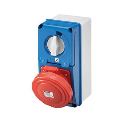 Enchufe exterior amarillo Gewiss GW66236N - 3P+N+T, IP67, 110V, 32A Enchufe exterior amarillo Gewiss GW66236N - 3P+N+T, IP67, 110V, 32A