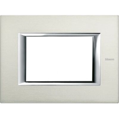 Bticino HA4803XC Aluminium Wandplatte - 3 Module - Modernes Rechteckdesign Bticino HA4803XC Aluminium Wandplatte - 3 Module - Modernes Rechteckdesign