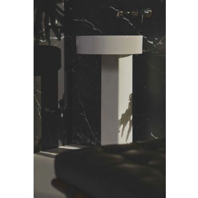 Suport pentru podea Ideal Standard Conca - Compatibil cu boluri rotunde - 185x170x755mm - Alb Suport pentru podea Ideal Standard Conca - Compatibil cu boluri rotunde - 185x170x755mm - Alb