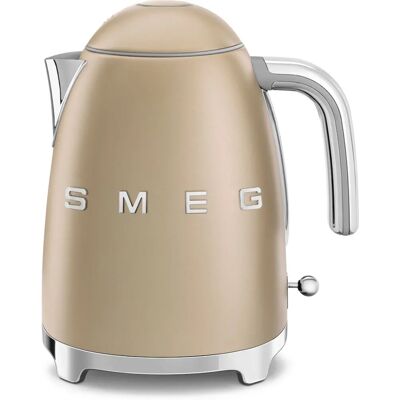 Smeg Kettle - Champagne Matte - Publicité Smeg Kettle - Champagne Matte - Publicité