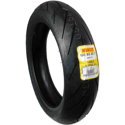 Pirelli Diablo Rosso III 150 60R17 66W TL arrière M C Pirelli Diablo Rosso III 150 60R17 66W TL arrière M C
