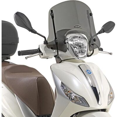 Givi 5612S Windshield - Compatible with Piaggio Medley 125/150 Givi 5612S Windshield - Compatible with Piaggio Medley 125/150