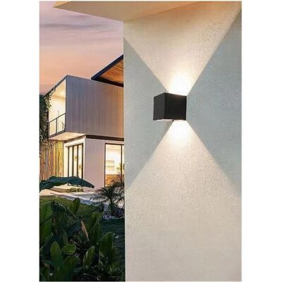 Trade Shop Traesio - Aplique de Pared - Blanco Cálido - Exterior IP65 Trade Shop Traesio - Aplique de Pared - Blanco Cálido - Exterior IP65