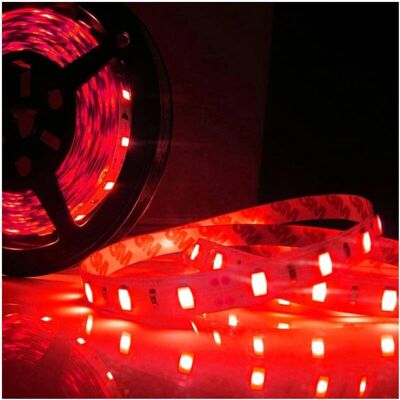 Trade Shop Traesio SMD5050 5m RGB IP65 - striscia LED Trade Shop Traesio SMD5050 5m RGB IP65 - striscia LED