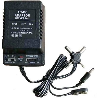Adaptador universal Trade Shop - Múltiples voltajes 12V-1.5V Adaptador universal Trade Shop - Múltiples voltajes 12V-1.5V