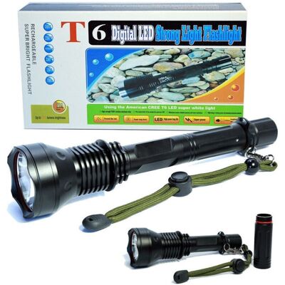 Trade Shop Xmlt6 Torcia LED Cree T6 Ricaricabile Tattica Impermeabile Trade Shop Xmlt6 Torcia LED Cree T6 Ricaricabile Tattica Impermeabile