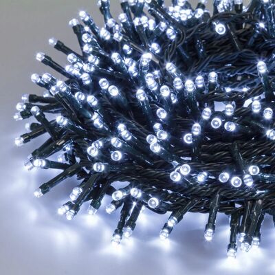 IPERBRIKO MiniCluster Bianco 1500 LED 30,5m - Luci di Natale IPERBRIKO MiniCluster Bianco 1500 LED 30,5m - Luci di Natale