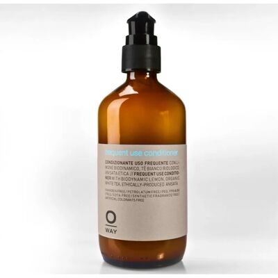 Oway Feuchtigkeits Conditioner - Natürliche Haarpflege Oway Feuchtigkeits Conditioner - Natürliche Haarpflege