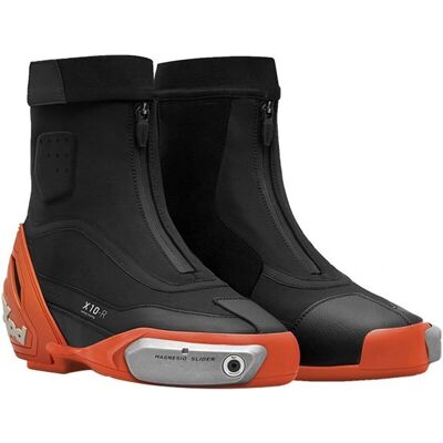 Stivali Moto XPD X10-R - Sicurezza e Comfort Stivali Moto XPD X10-R - Sicurezza e Comfort