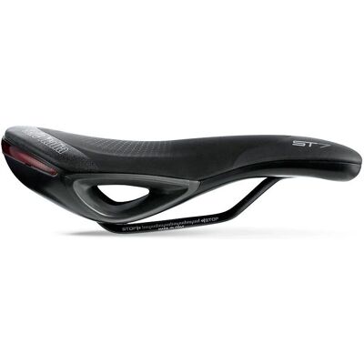 Selle Italia ST7 Superflow Városi és túrakerékpárnyereg - Fekete - L3 Selle Italia ST7 Superflow Városi és túrakerékpárnyereg - Fekete - L3