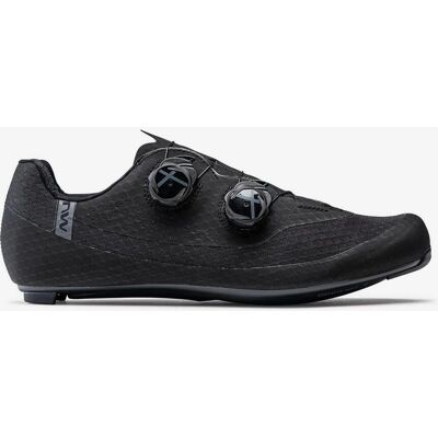 Northwave Mistral Plus Buty rowerowe - Czarny - Lekki, Wentylowany, Podeszwa węglowa Northwave Mistral Plus Buty rowerowe - Czarny - Lekki, Wentylowany, Podeszwa węglowa