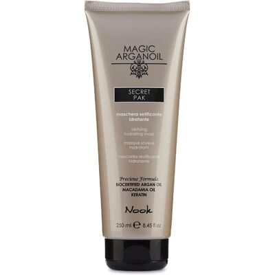 Nook Magic ArganOil Secret Masque - Masque capillaire - Publicité Nook Magic ArganOil Secret Masque - Masque capillaire - Publicité