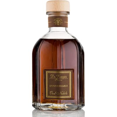 Diffusore di fragranza Oud Nobile - 1250ml di Dr. Vranjes Firenze Diffusore di fragranza Oud Nobile - 1250ml di Dr. Vranjes Firenze