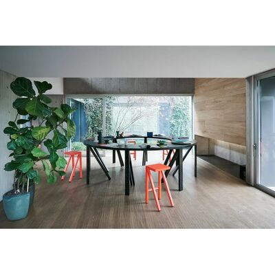 Tabouret Magis Bureaurama Orange Fluorescent - Bureau et Maison - Publicité Tabouret Magis Bureaurama Orange Fluorescent - Bureau et Maison - Publicité