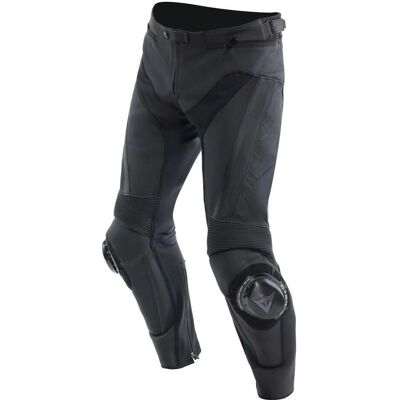 Pantalon en cuir Dainese Delta 4 - Vêtements moto - Publicité Pantalon en cuir Dainese Delta 4 - Vêtements moto - Publicité