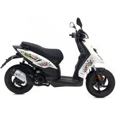Pot d'échappement LeoVince Touring pour Piaggio Gilera - Conformité et look moderne - Publicité Pot d'échappement LeoVince Touring pour Piaggio Gilera - Conformité et look moderne - Publicité