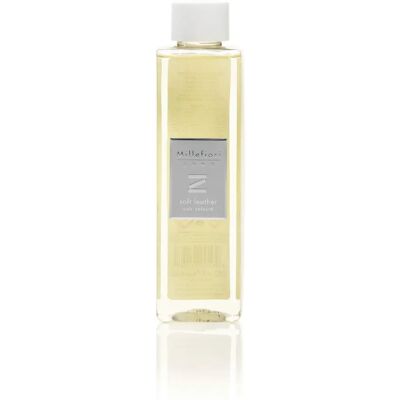 Millefiori Milano Zona Soft Leather Täyte - Tuoksuinen Diffuuseri 250ml Millefiori Milano Zona Soft Leather Täyte - Tuoksuinen Diffuuseri 250ml