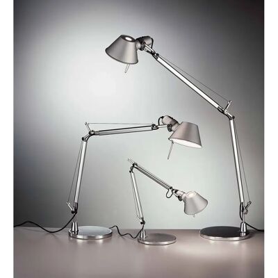 Artemide Ptolomeo Base de table en aluminium 20cm - Publicité Artemide Ptolomeo Base de table en aluminium 20cm - Publicité
