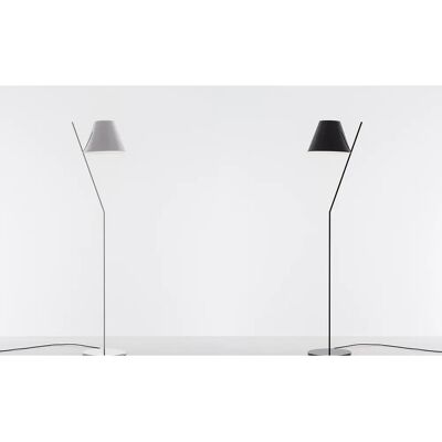 Artemide La Petite - Elegante Geometrische Lampe - Italienisches Design Artemide La Petite - Elegante Geometrische Lampe - Italienisches Design