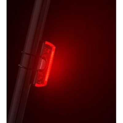 Bonin b-race Feu Arrière B-LIGHT 16 LED COB - 8 Modes - Publicité Bonin b-race Feu Arrière B-LIGHT 16 LED COB - 8 Modes - Publicité