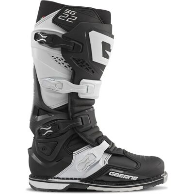 Bottes de Motocross Gaerne SG22 - Solides, Durables, Italiennes - Publicité Bottes de Motocross Gaerne SG22 - Solides, Durables, Italiennes - Publicité